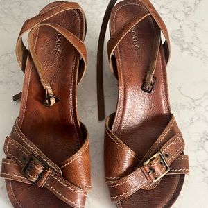 Sandal